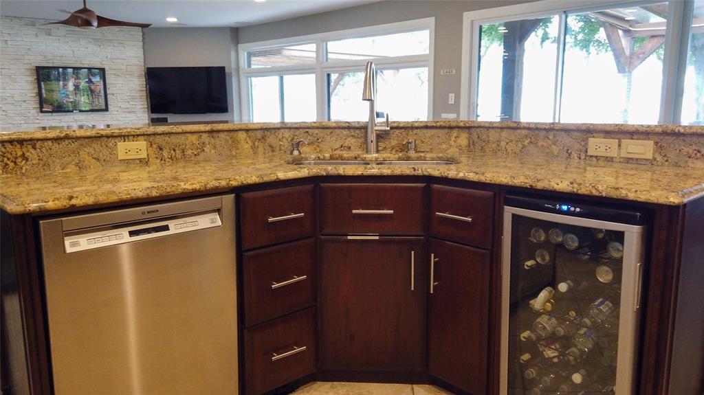 3046 SANDPIPER Trail, Plympton-Wyoming Ontario, Canada