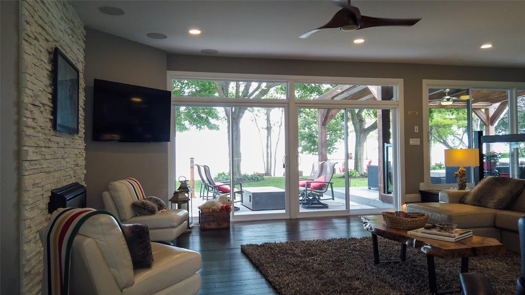 3046 SANDPIPER Trail, Plympton-Wyoming Ontario, Canada