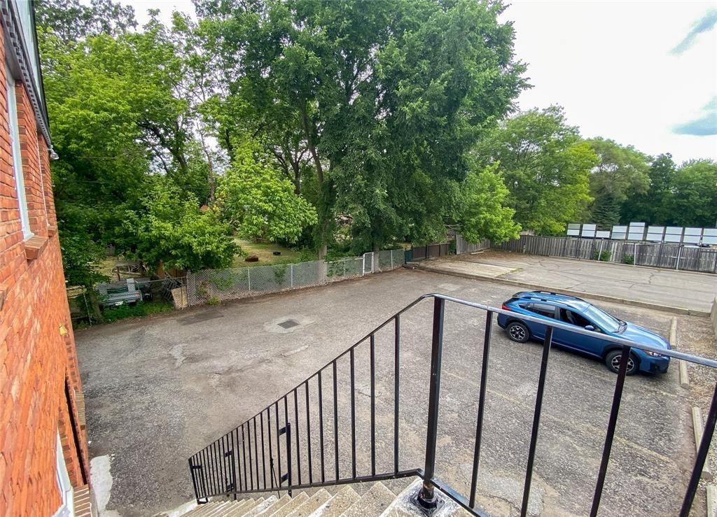 640 CATHCART Boulevard, Sarnia, Ontario, Canada