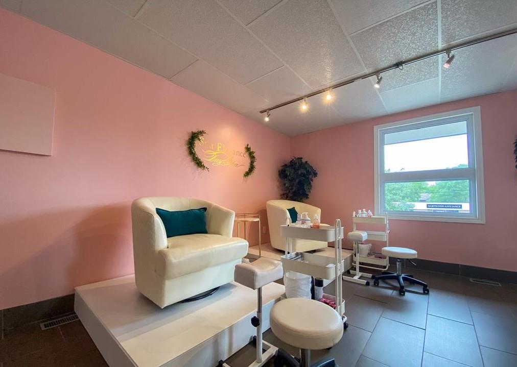 640 CATHCART Boulevard, Sarnia, Ontario, Canada