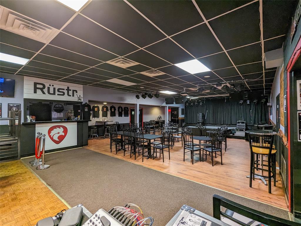 2505 LONDON Line, Sarnia, Ontario, Canada
