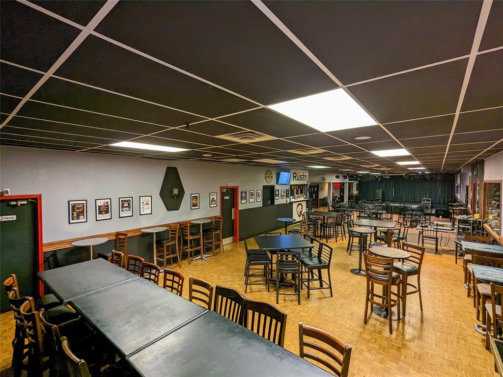 2505 LONDON Line, Sarnia, Ontario, Canada