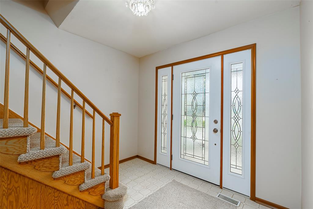 1614 BLACKWELL Road, Sarnia, Ontario, Canada