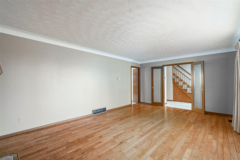 1614 BLACKWELL Road, Sarnia, Ontario, Canada