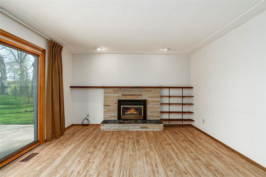 1614 BLACKWELL Road, Sarnia, Ontario, Canada
