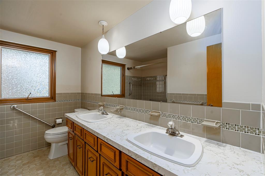 1614 BLACKWELL Road, Sarnia, Ontario, Canada
