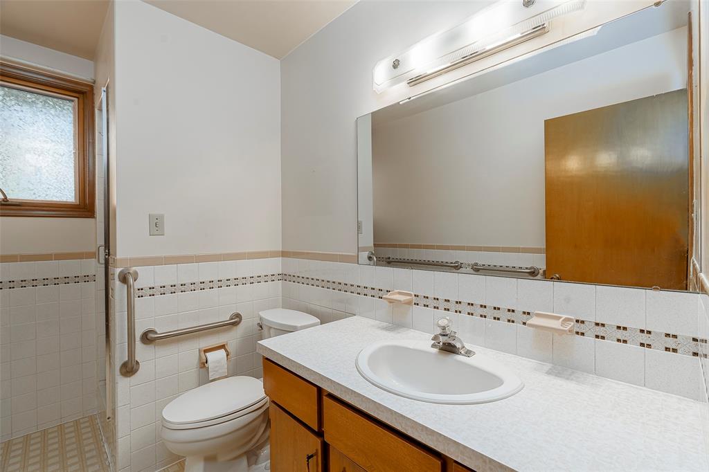 1614 BLACKWELL Road, Sarnia, Ontario, Canada