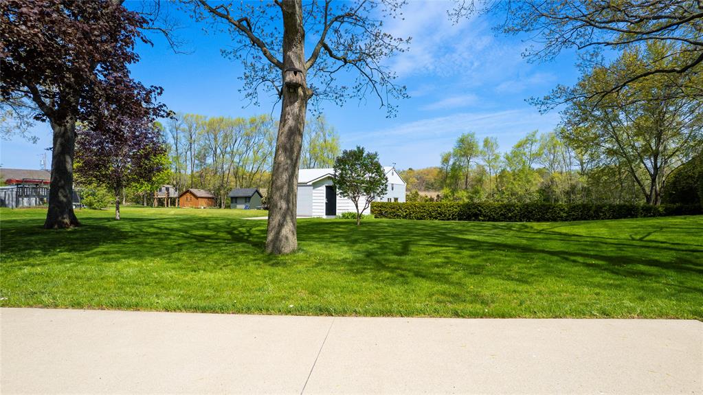 1614 BLACKWELL Road, Sarnia, Ontario, Canada