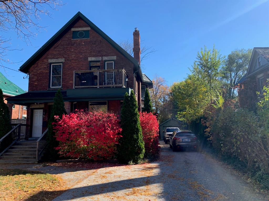 326 COLLEGE Avenue North Unit# MN FLR, Sarnia, Ontario, Canada