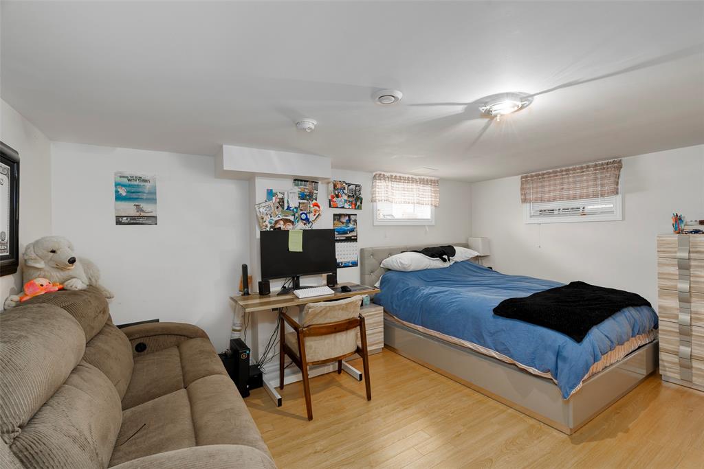 1018 HAGLE Street, Sarnia, Ontario, Canada