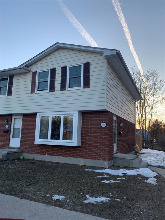 825 EXMOUTH Street Unit# 22, Sarnia, Ontario, Canada