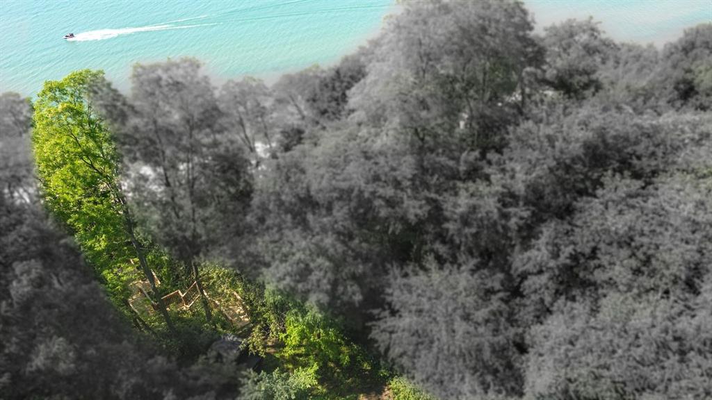 7077 BLUE COAST Heights, Plympton-Wyoming, Ontario, Canada photo 21