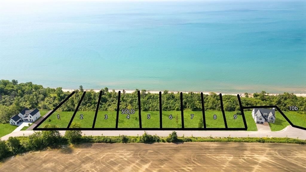 7077 BLUE COAST Heights, Plympton-Wyoming, Ontario, Canada photo 36