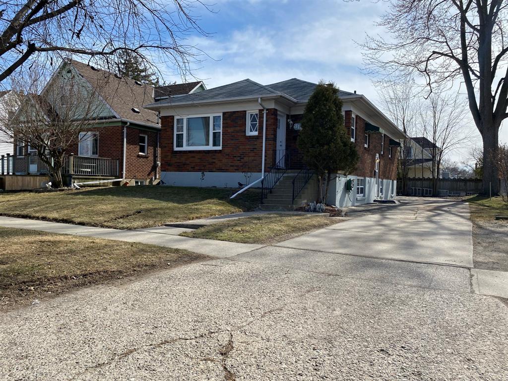 313 BRIGHT Street, Sarnia, Ontario, Canada