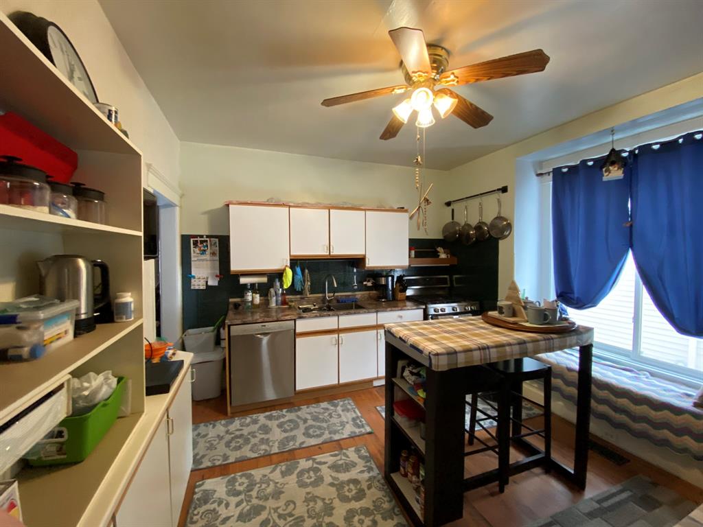 180 CHRISTINA Street South, Sarnia, Ontario, Canada