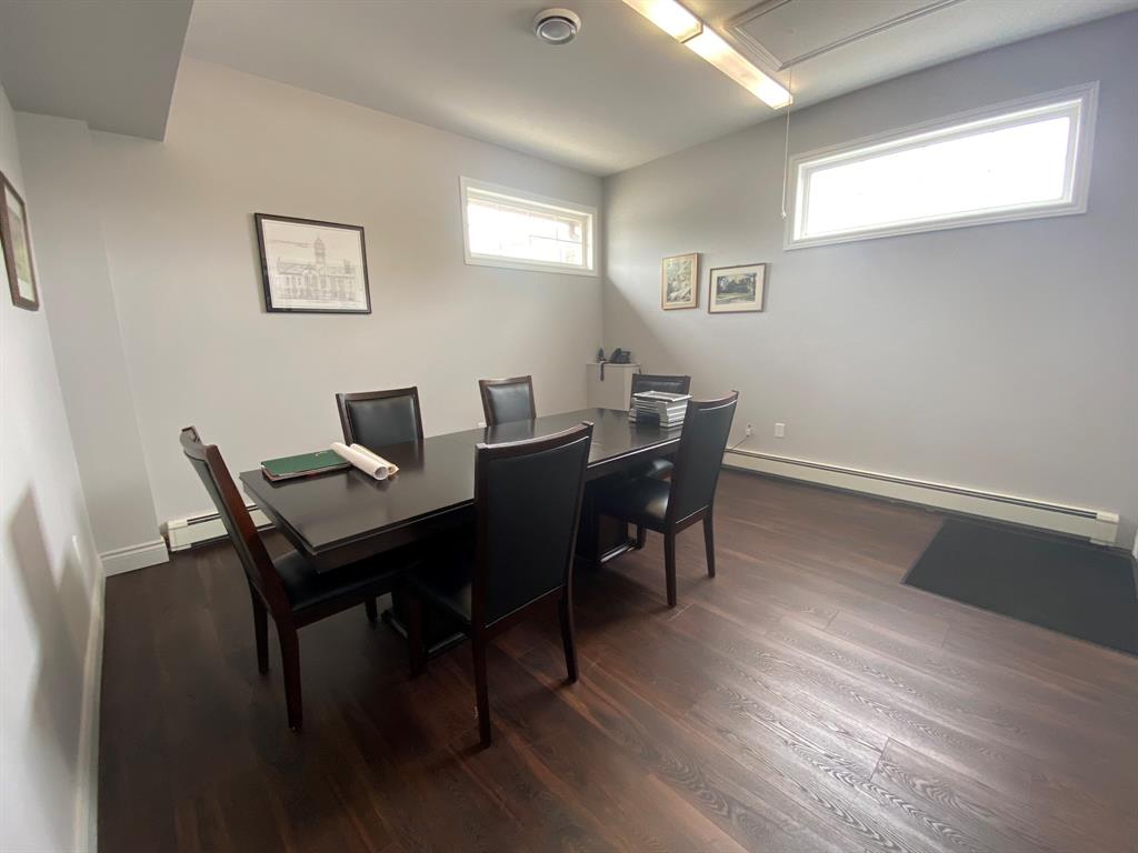 4112 PETROLIA Line Unit# A, Petrolia, Ontario, Canada