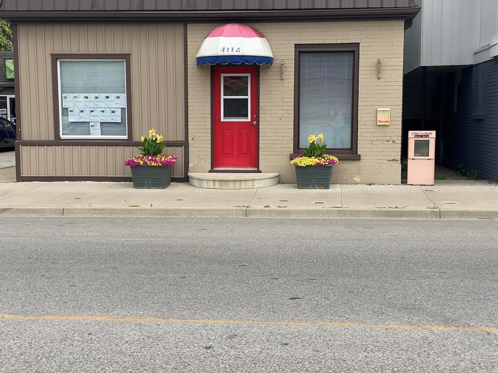 4112 PETROLIA Line Unit# B, Petrolia, Ontario, Canada