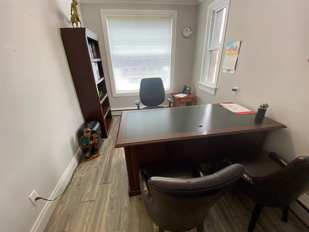 4112 PETROLIA Line Unit# B, Petrolia, Ontario, Canada