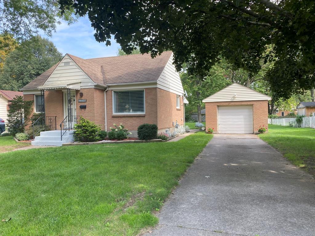 1096 BRIARFIELD Avenue, Sarnia, Ontario, Canada