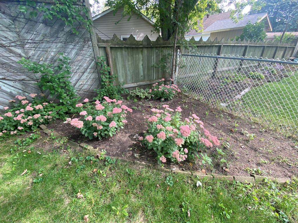1096 BRIARFIELD Avenue, Sarnia, Ontario, Canada