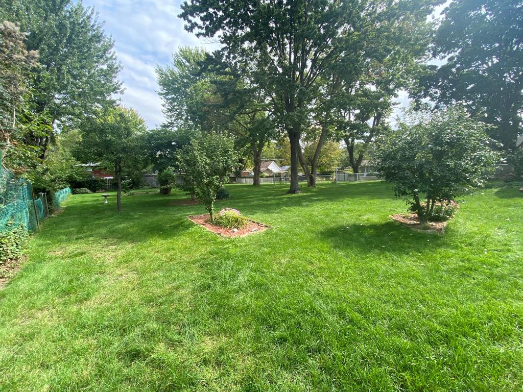 1096 BRIARFIELD Avenue, Sarnia, Ontario, Canada