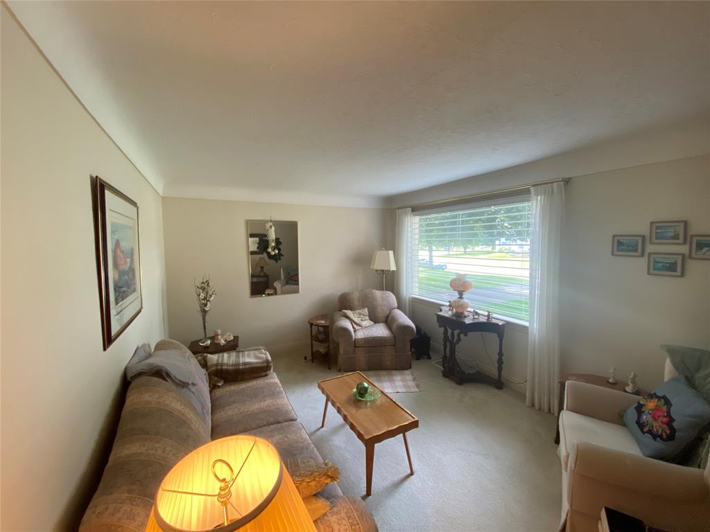 1096 BRIARFIELD Avenue, Sarnia, Ontario, Canada