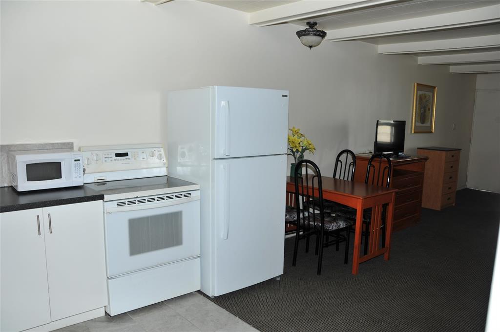 1701 LONDON Line, Sarnia, Ontario, Canada photo 28