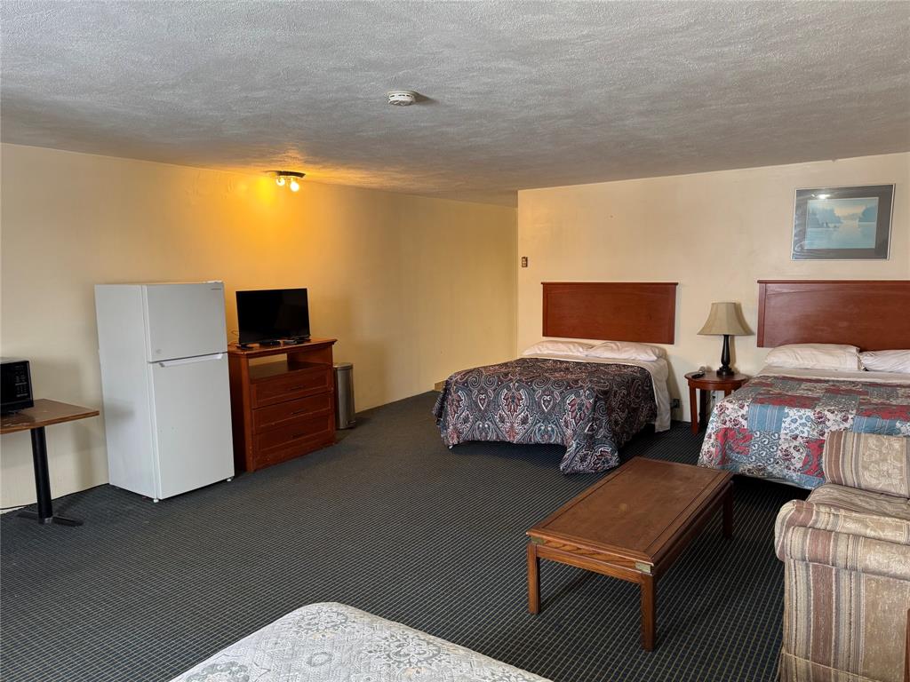 1701 LONDON Line, Sarnia, Ontario, Canada photo 38