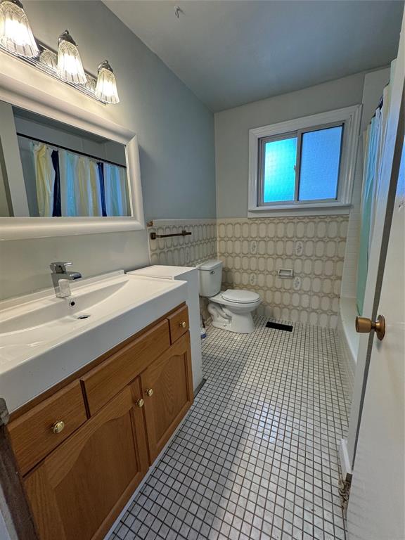 1168 OVERLEA Crescent, Sarnia, Ontario, Canada photo 5