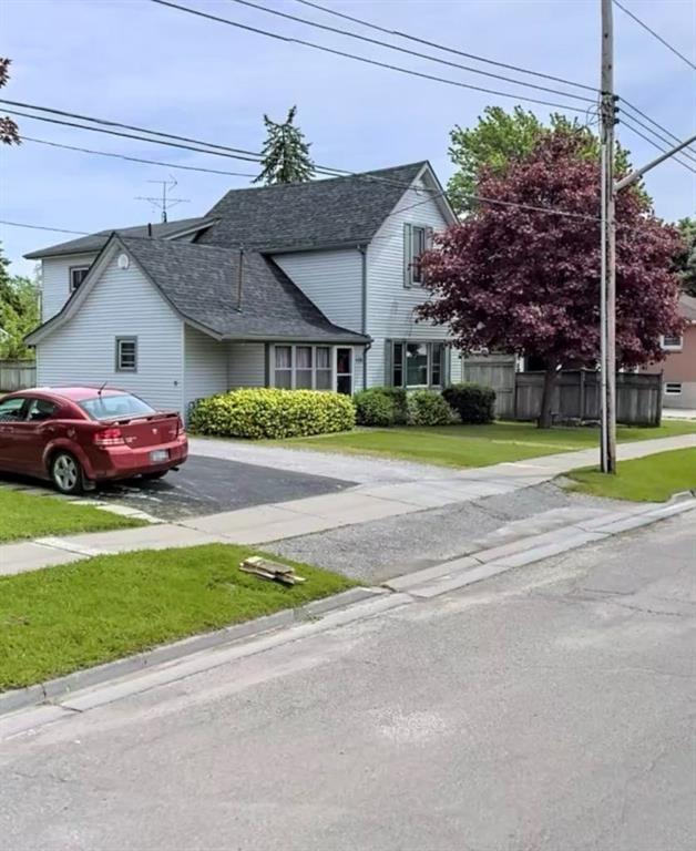 438 HUGGARD Street, Petrolia, Ontario, Canada photo 1