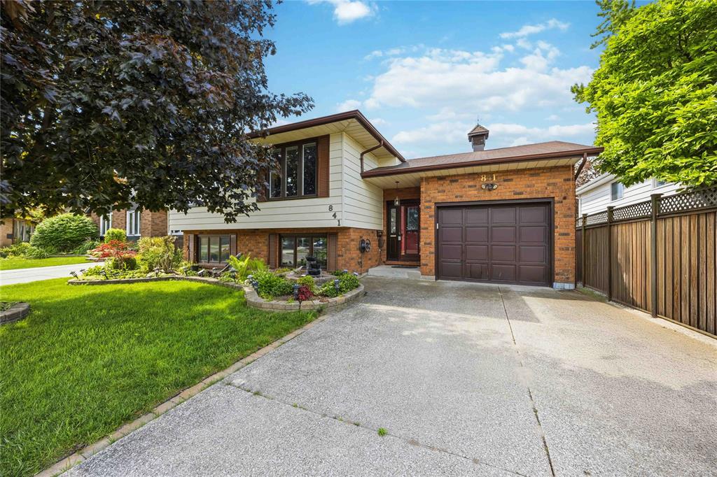 841 PRESTWICK Crescent, Sarnia, Ontario, Canada photo 1