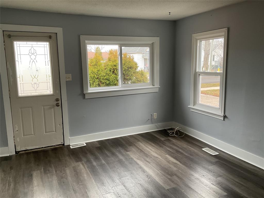 715 CONFEDERATION Street South, Sarnia, Ontario, Canada photo 13