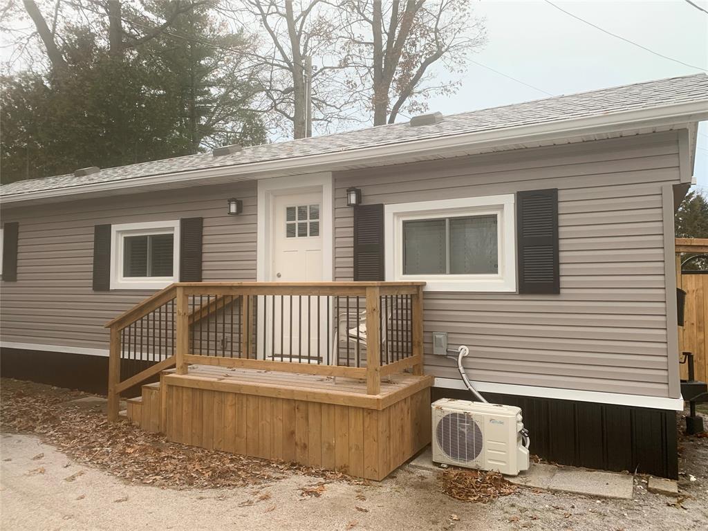 1103 LAKESHORE Road Unit# 100, Sarnia Ontario, Canada