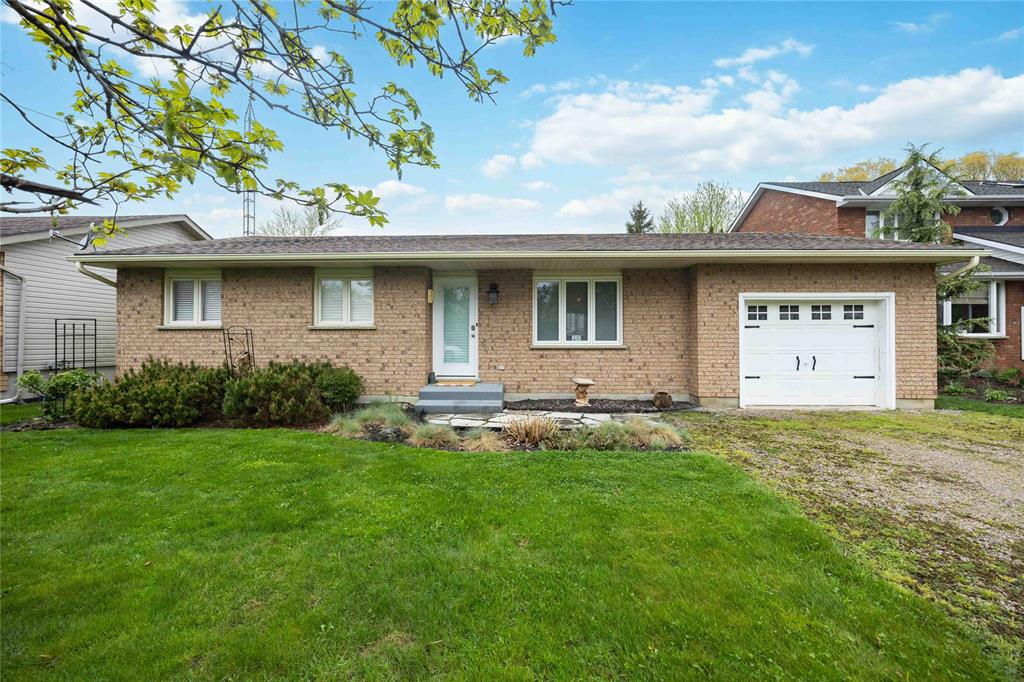 4786 Aniline Street, Oil Springs, Ontario, Canada