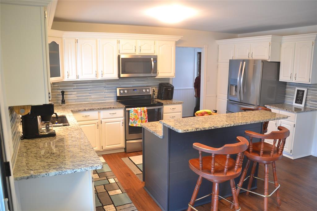705 ST CLAIR Parkway, St. Clair Ontario, Canada
