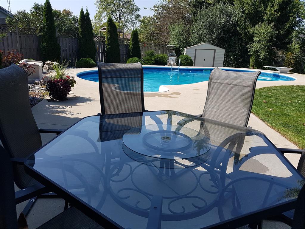705 ST CLAIR Parkway, St. Clair Ontario, Canada