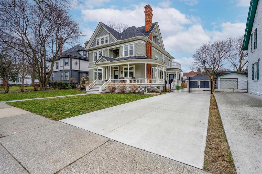 286 VIDAL Street North, Sarnia, Ontario, Canada