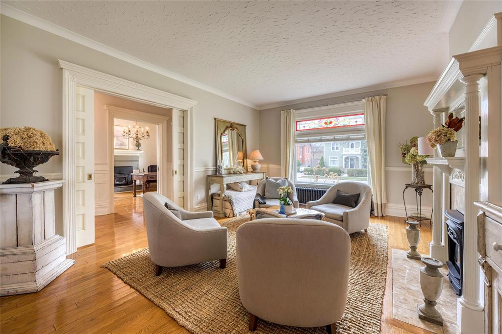 286 VIDAL Street North, Sarnia, Ontario, Canada
