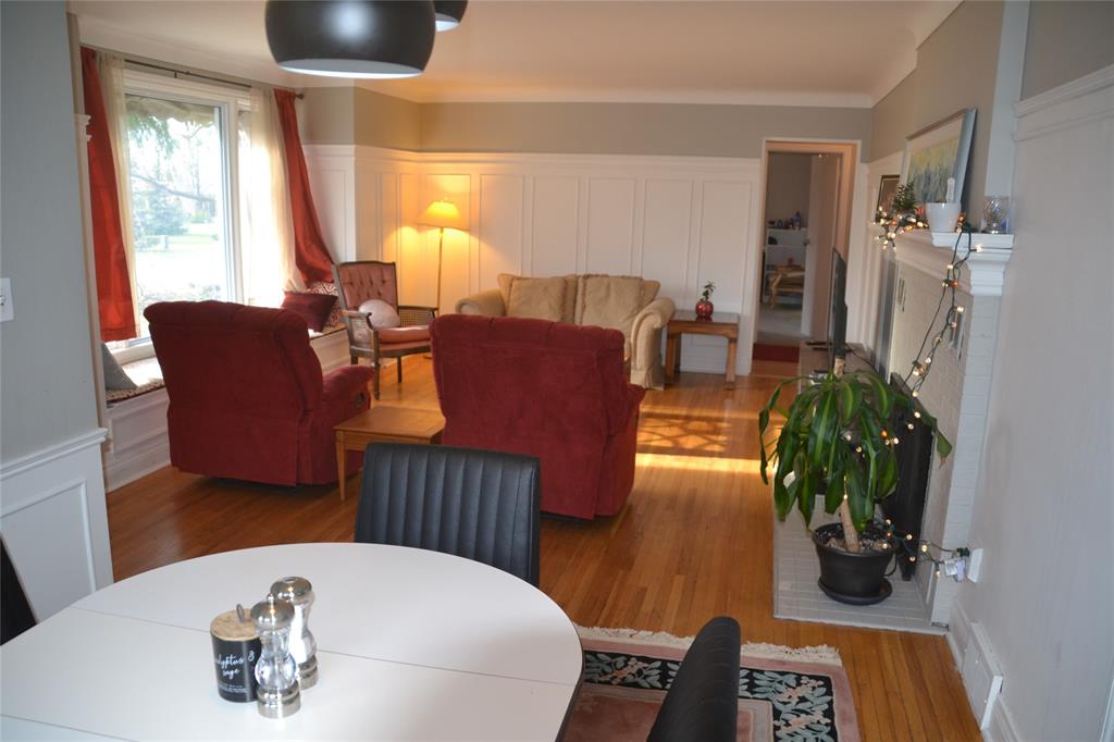 1366 EGMOND Drive, Sarnia, Ontario, Canada