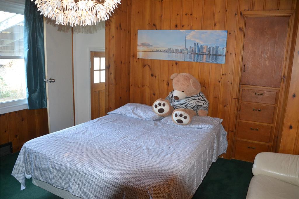 1366 EGMOND Drive, Sarnia, Ontario, Canada