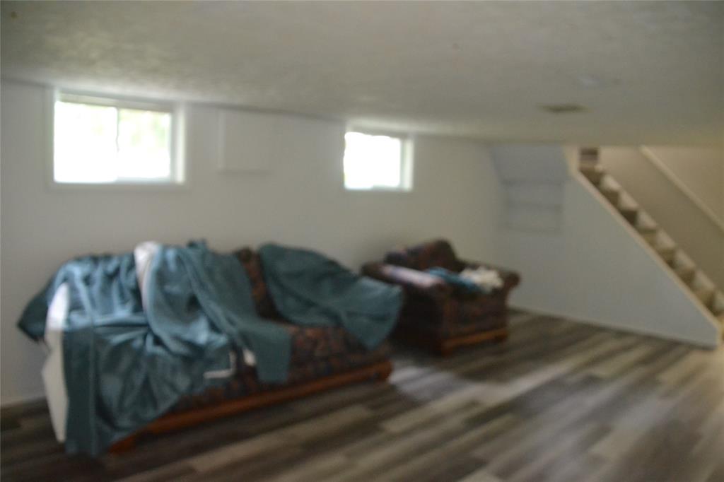 1366 EGMOND Drive, Sarnia, Ontario, Canada