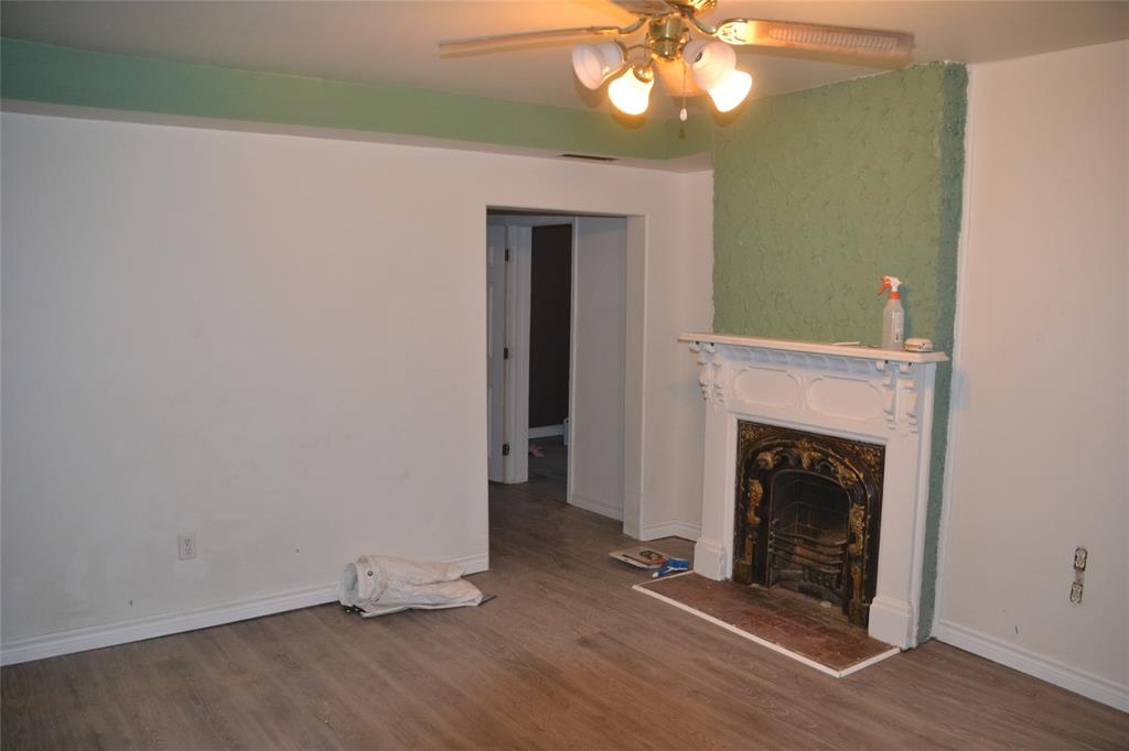 234 LOCHIEL Street, Sarnia, Ontario, Canada
