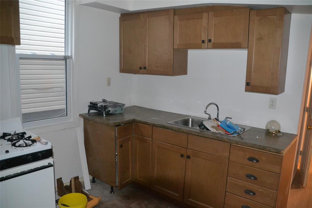 234 LOCHIEL Street, Sarnia, Ontario, Canada