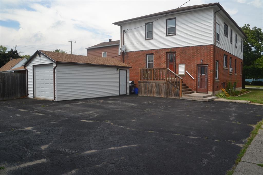 377 NELSON Street, Sarnia, Ontario, Canada