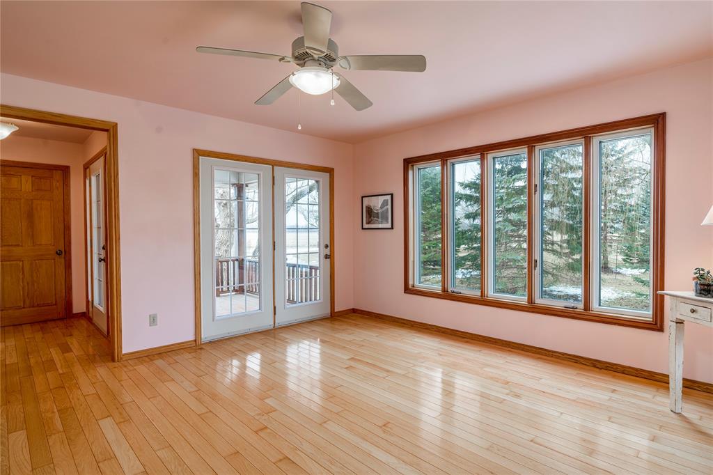 4716 WAUBUNO Road, St. Clair, Ontario, Canada