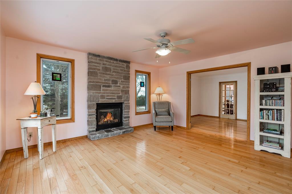 4716 WAUBUNO Road, St. Clair, Ontario, Canada