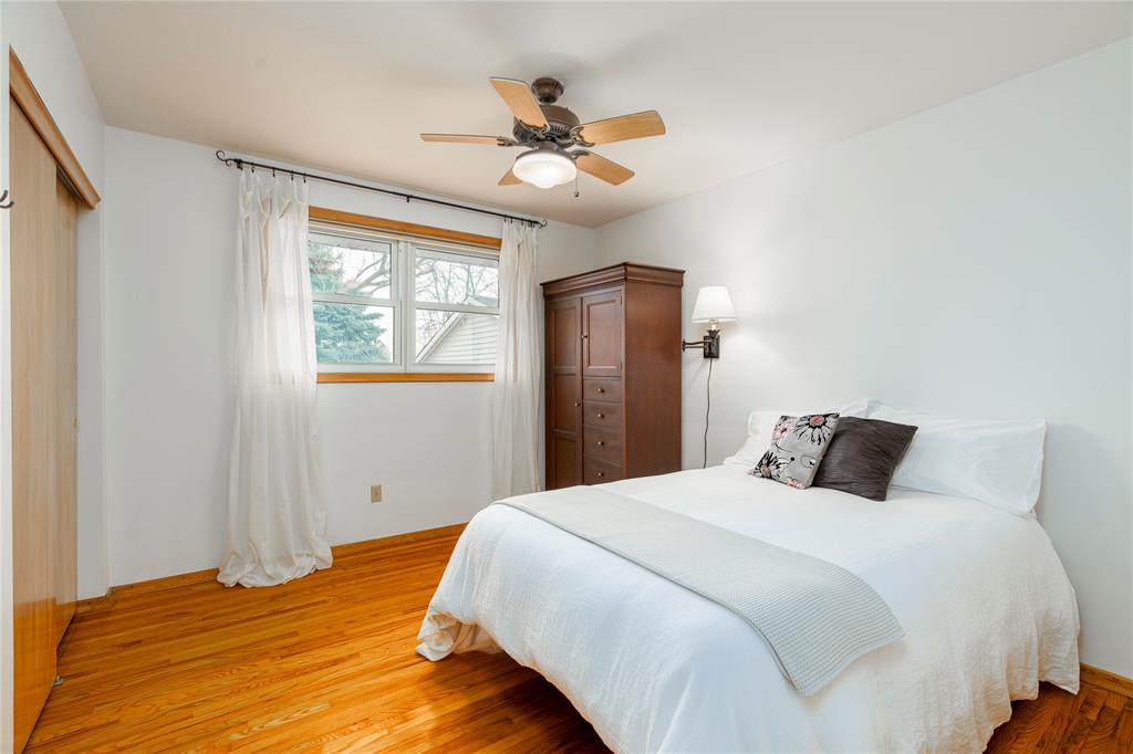 4716 WAUBUNO Road, St. Clair, Ontario, Canada