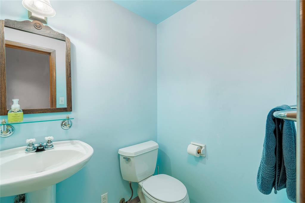 4716 WAUBUNO Road, St. Clair, Ontario, Canada