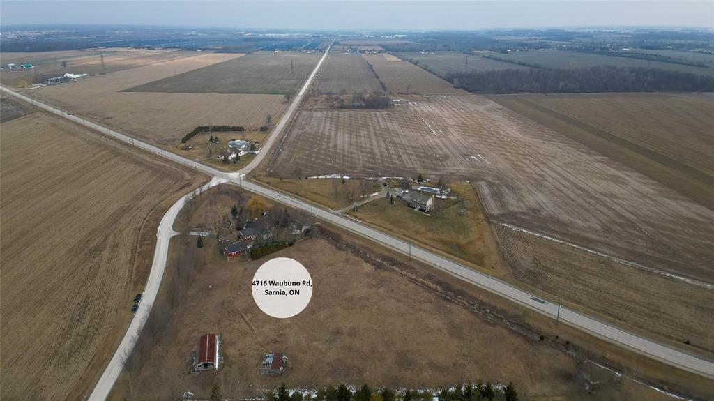 4716 WAUBUNO Road, St. Clair, Ontario, Canada