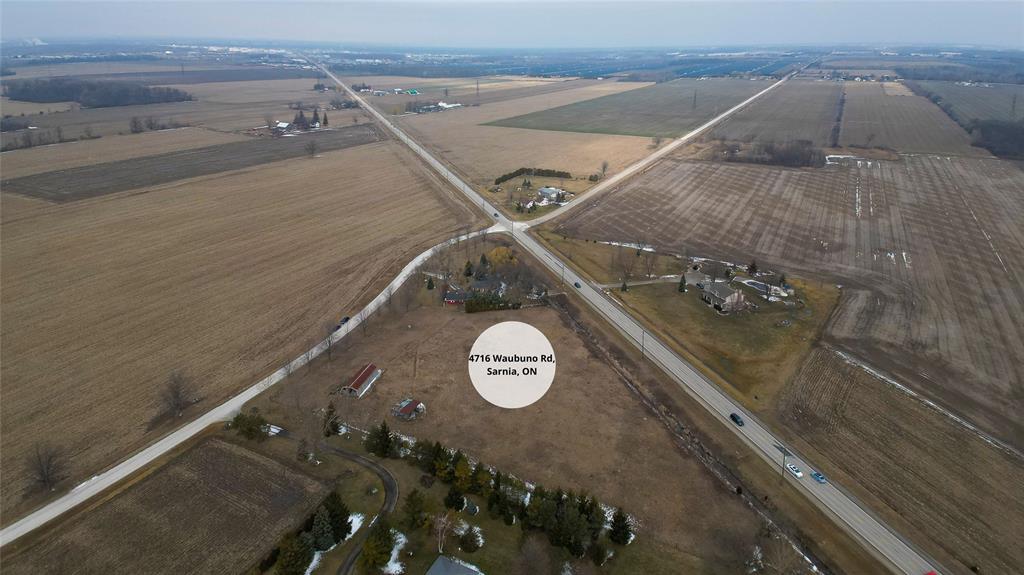 4716 WAUBUNO Road, St. Clair, Ontario, Canada